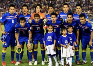 ทีมชาติไทยอุ่นแข้งอิรัก